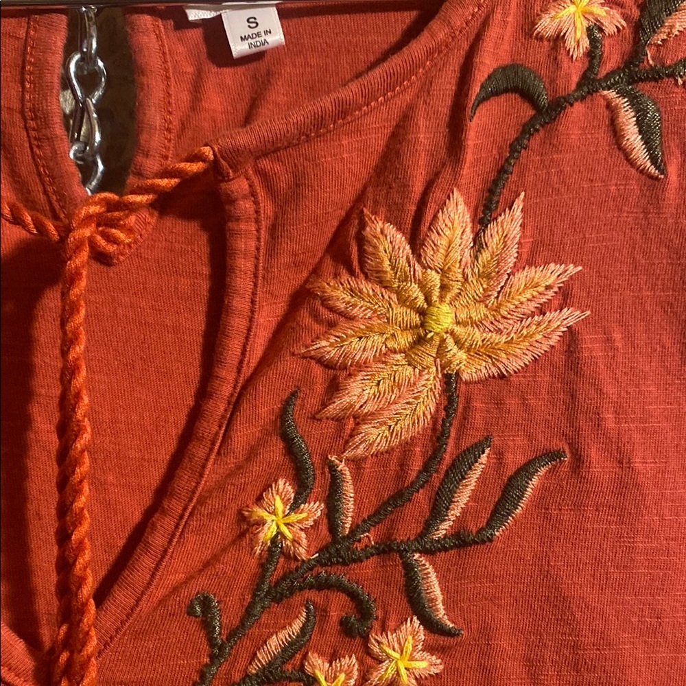 Embroidered Rust Top - Picture 3 of 8